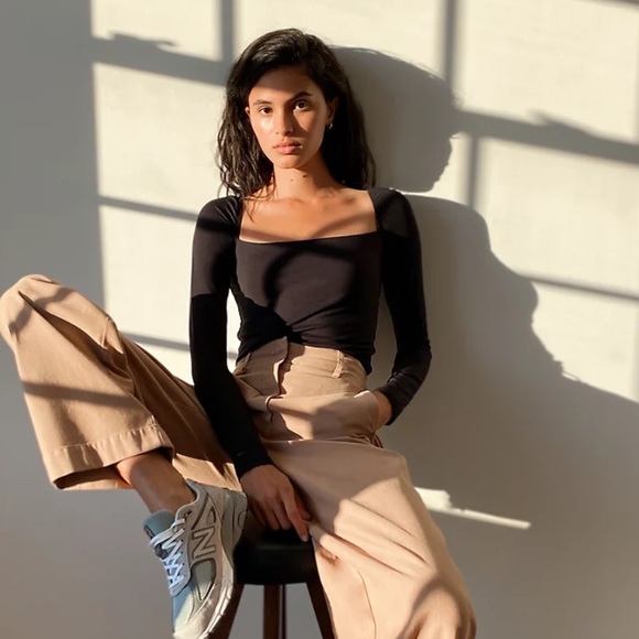 Aritzia Wilfred Chani Top - Picture 2 of 6